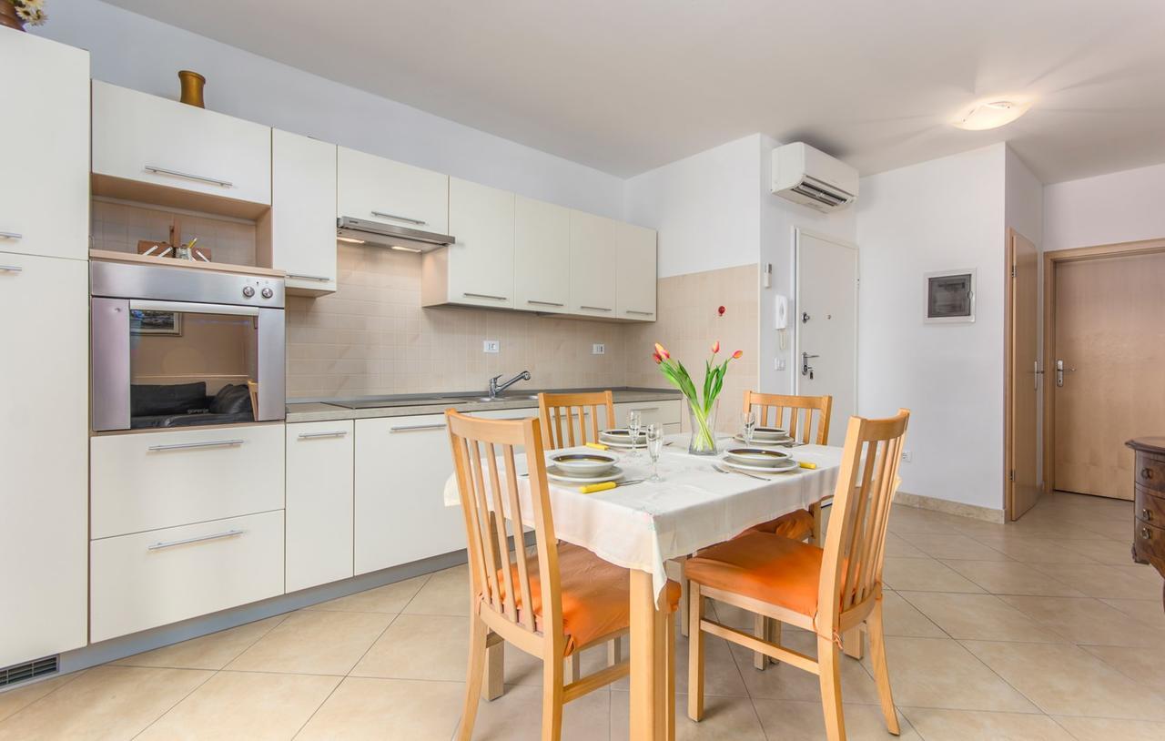 Apartment Riva Poreč Extérieur photo